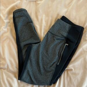Old Navy Black and Gray Leggings with Stretchy Athletic Fit